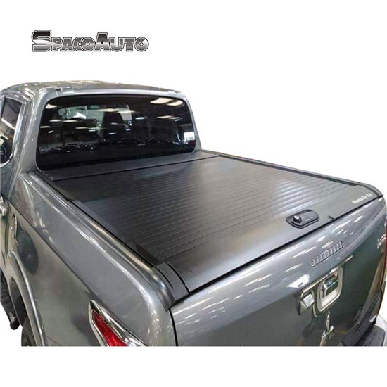 Mitsubishi Triton Roller Lid Tonneau cover